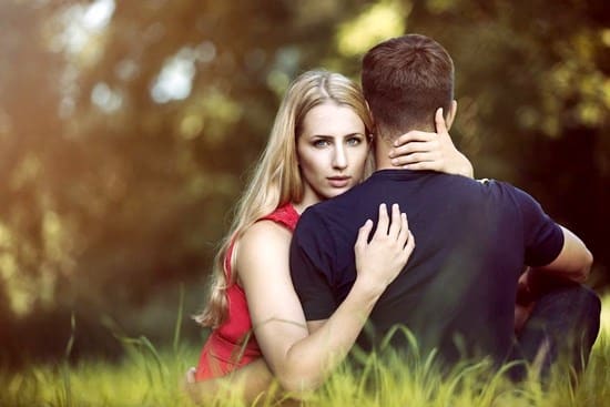 Does a Cold Sore Mean that My Boyfriend or Girlfriend is Cheating?