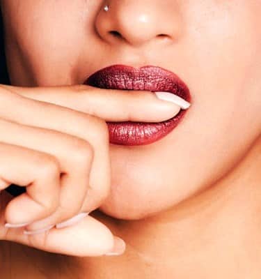 how to get rid of a cold sore fast on your lip